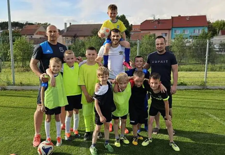 Dolní Němčí vítá nového občana. Reprezentant Jurásek se stal otcem